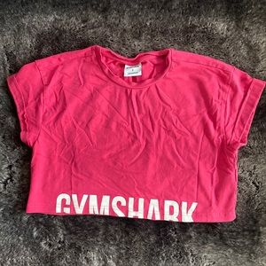 Gym shark crop top
